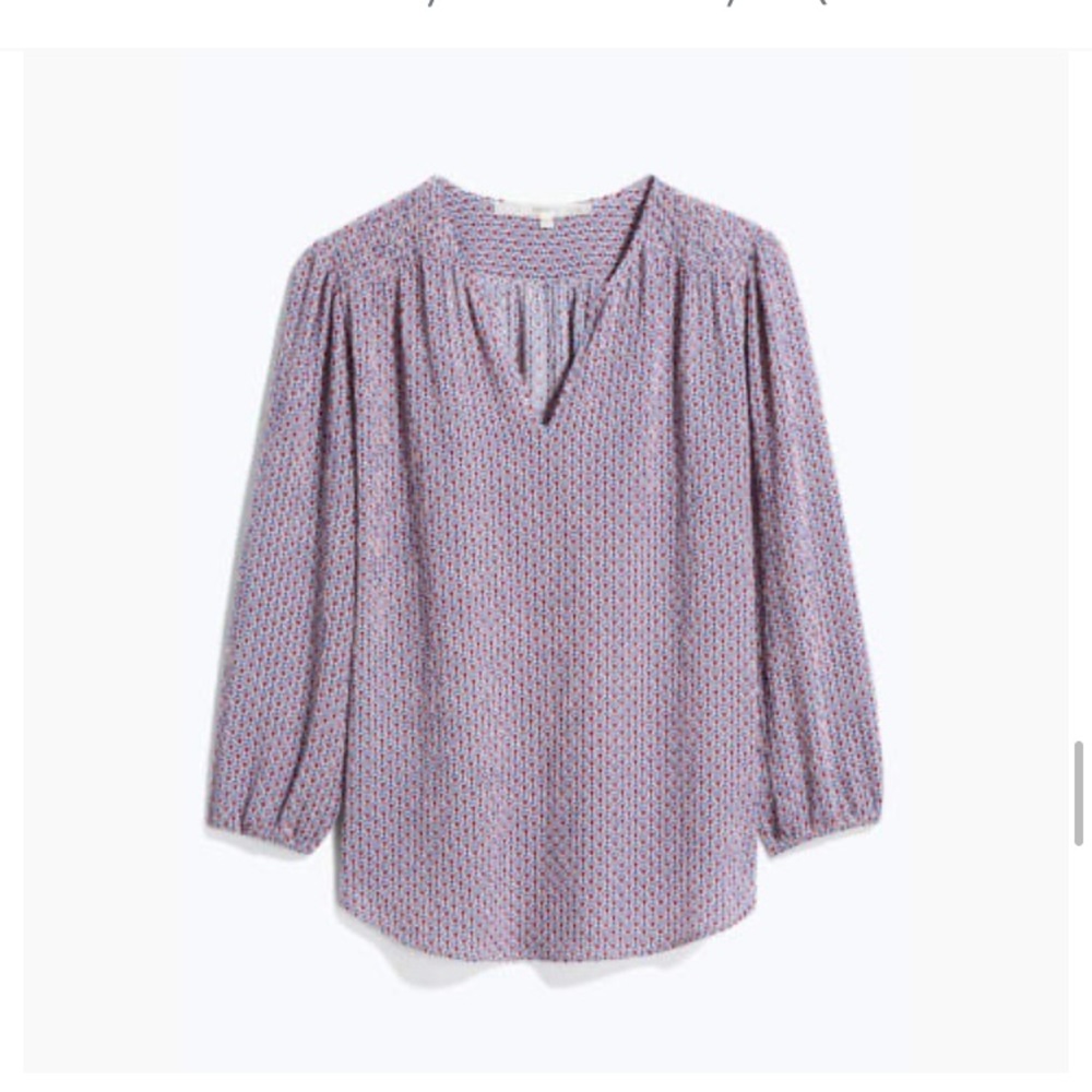 Fun2fun Kenmore Split neck blouse.